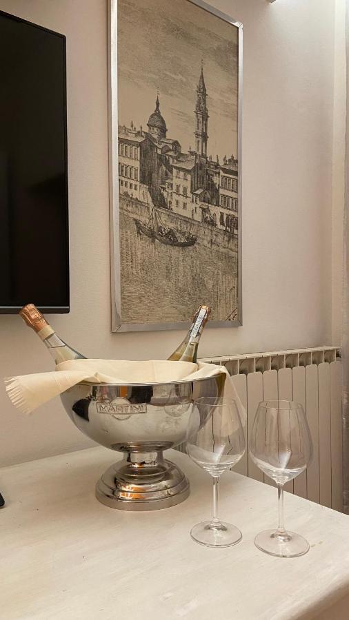 Indipendent Studio Apartment With Terrace - Parking Florence Buitenkant foto