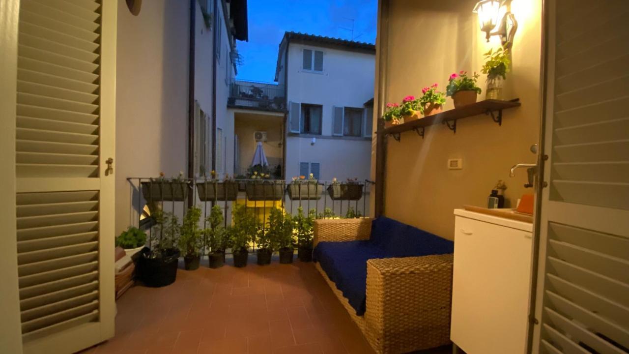 Indipendent Studio Apartment With Terrace - Parking Florence Buitenkant foto