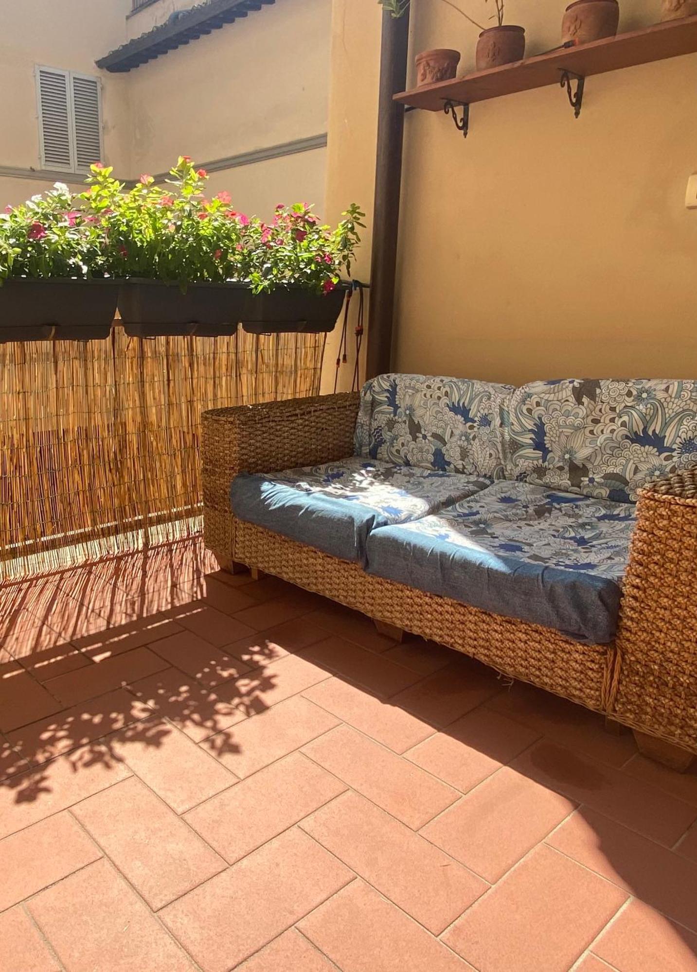 Indipendent Studio Apartment With Terrace - Parking Florence Buitenkant foto